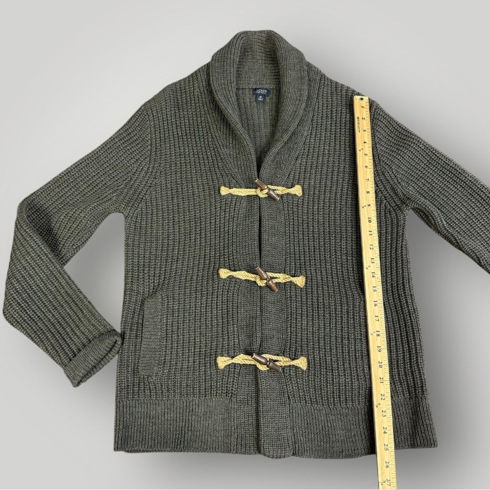 J. Crew Chunky 100% Wool Ribbed Toggle Closures Shawl Collar Cardigan Sz M Green - Picture 8 of 10